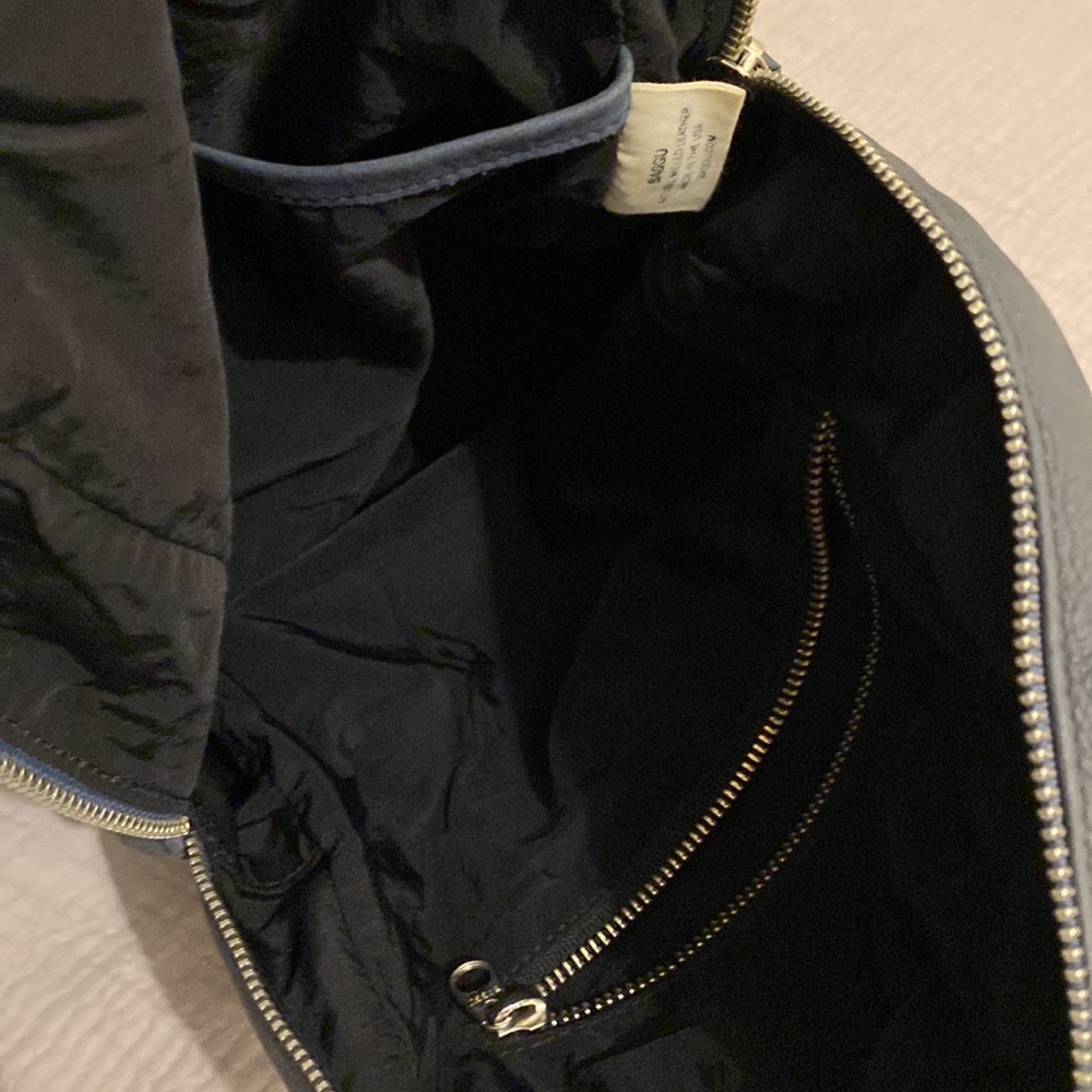 BAGGU NATURAL MILLED LEATHER Stylish Backpack - Picture 11 of 11